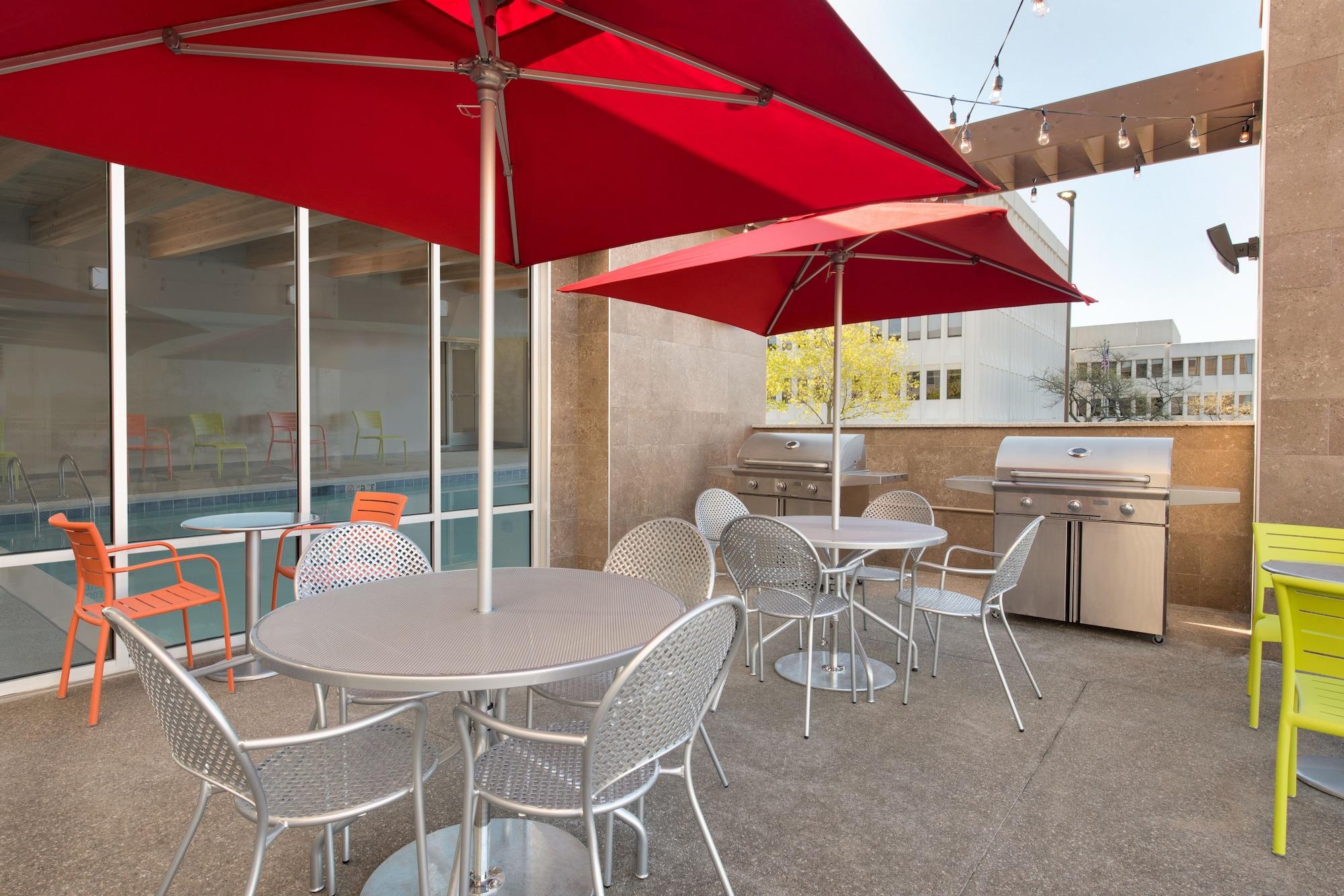 Home2 Suites By Hilton-Cleveland ביצ'ווד מראה חיצוני תמונה